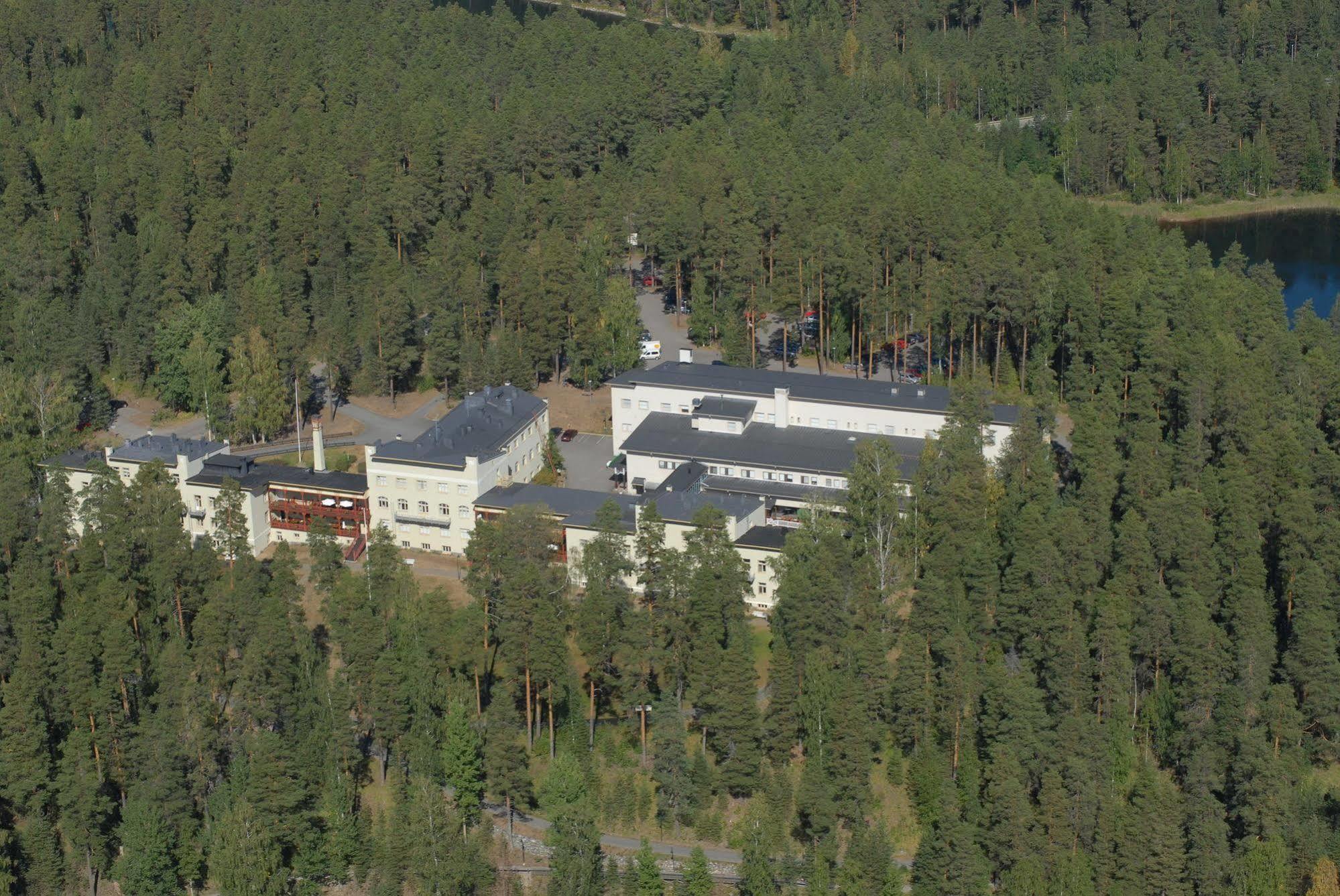 Hotel Kruunupuisto Punkaharju Buitenkant foto